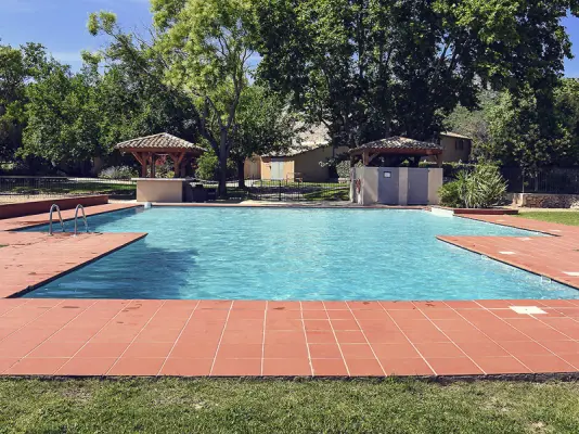 Mercure Aix-en-Provence Sainte-Victoire - piscine