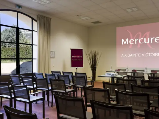 Mercure Aix-en-Provence Sainte-Victoire - Salle conférence