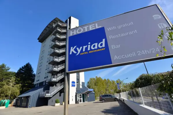 Kyriad Lyon Sud Givors - Extérieur