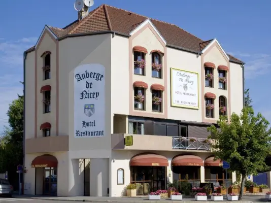 Nicey - Hôtel Spa, Lounge, Coworking - Lieu de séminaire à Romilly-sur-Seine (10)