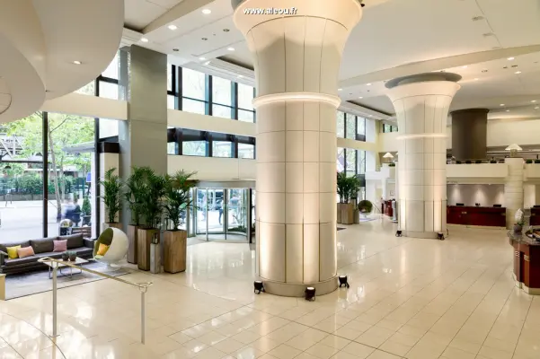 Paris Marriott Rive Gauche Hotel  Conference Center - Lobby