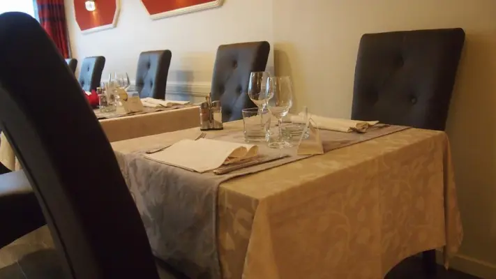 Restaurant des Marronniers - Table du restaurant