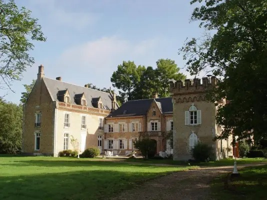 Hostellerie Chateau Les Muids - Lieu de séminaire à La Ferté-Saint-Aubin (45)