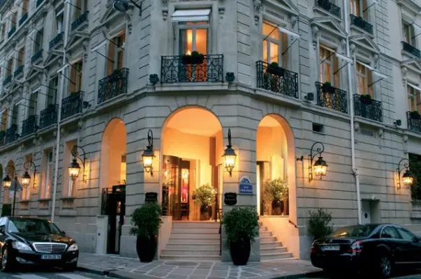 Hôtel Balzac - Accueil de l'hôtel