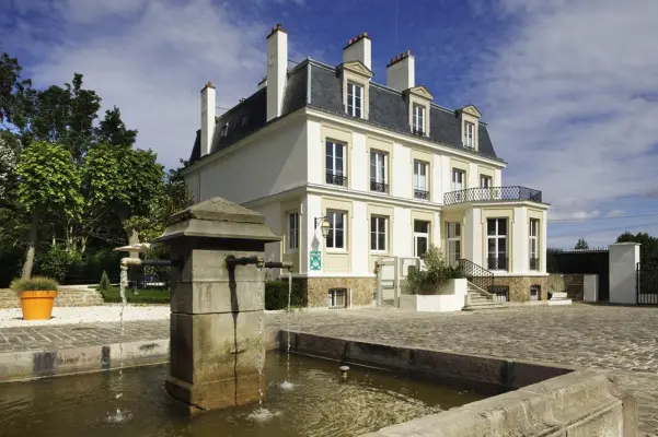 Novotel Paris Saclay - Hôtel séminaire Essonne