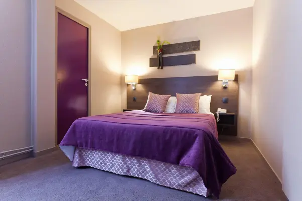 Hotel France Albion - Chambre violette