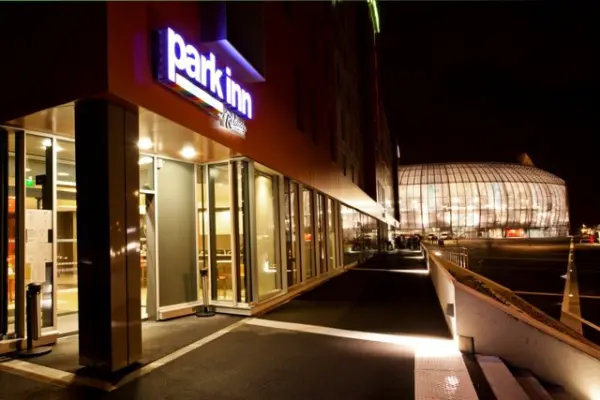 Park Inn by Radisson Lille Grand Stade - Extérieur