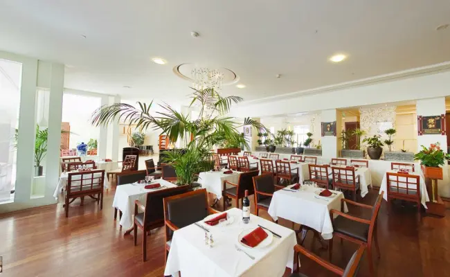 Evergreen Laurel Hotel - Restaurant