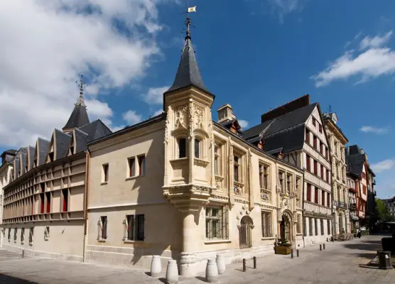 Hôtel de Bourgtheroulde - Façade