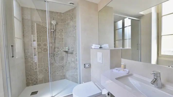 Best Western Hôtel Angleterre Bourges - Salle de bain