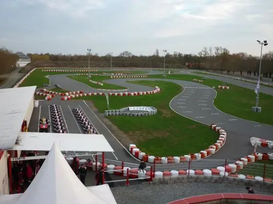 Speed Fun Karting - Lieu de séminaire à Niort (79)