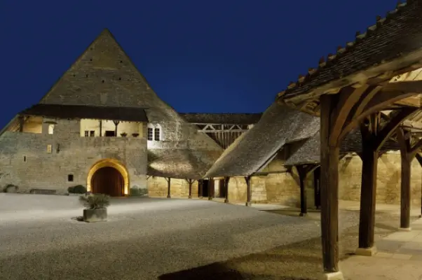 Château du Clos de Vougeot - vue de nuit