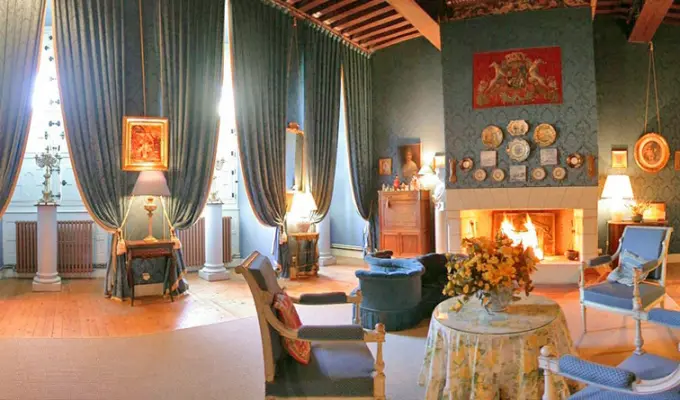 Château de Brissac - salon de la suite des marquis