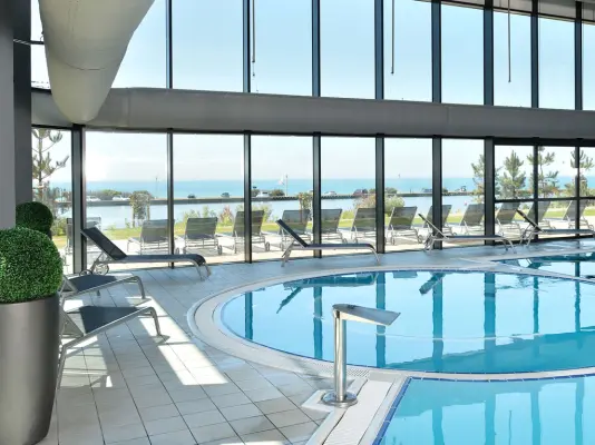 Hôtel Côte Ouest Thalasso et Spa MGallery Les Sables d'Olonne - piscine