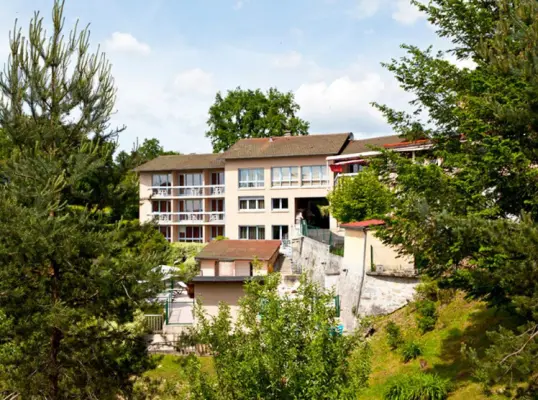 Hôtel du Lac Lacapelle Viescamp - Lieu de séminaire à Lacapelle Viescamp (15)