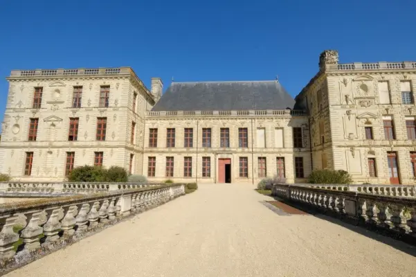 Château d'Oiron - Extérieur