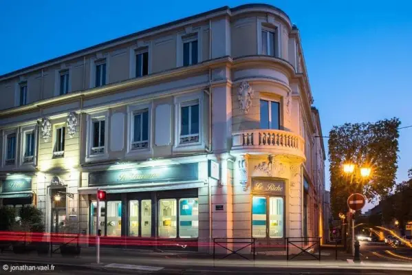 Le Riche Restaurant Hôtel - Lieu de séminaire à Alès (30)