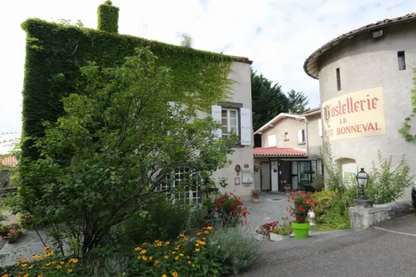 Hostellerie Le Petit Bonneval - Lieu de séminaire à Pérignat-lès-Sarliève (63)