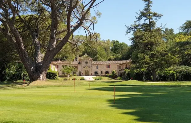 Château l'Arc Golf Club - Lieu de séminaire à Fuveau (13)