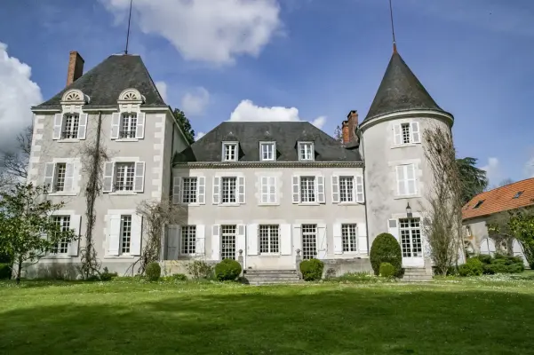 Château Domaine du Fan - Lieu de séminaire à Verneuil-Moustiers (87)