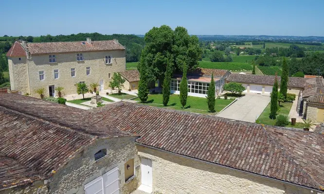Château Isabeau de Naujan - Lieu de séminaire à Saint-Vincent-de-Pertignas (33)