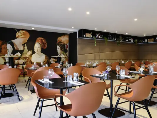 Mercure Paris La Défense - Restaurant - Bar Vingko