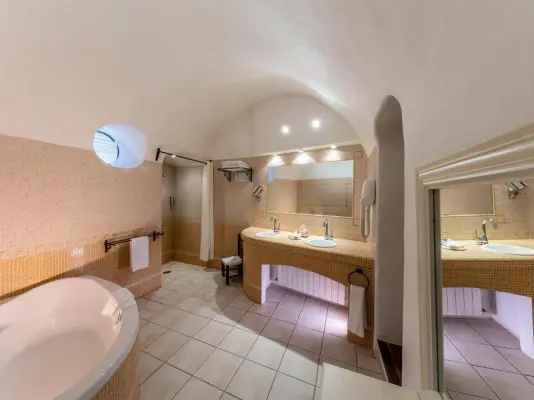 Garrigae Abbaye de Sainte Croix - Salle de bain