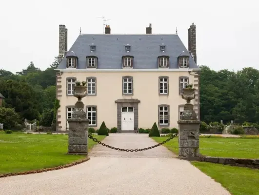 Château de Miniac - Extérieur du lieu
