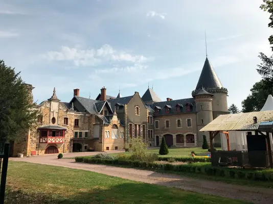 Château de Béguin - Extérieur