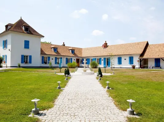 Hôtel Maison du Lac - Lieu de séminaire à Thionne (03)