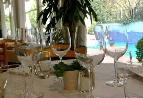 Amarante Cannes - Table