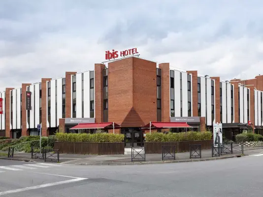Ibis Évry-Courcouronnes - Hôtel séminaires résidentiels