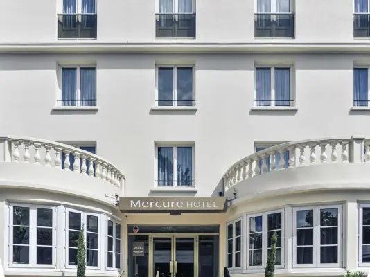 Mercure Paris Saint-Cloud Hippodrome - Façade