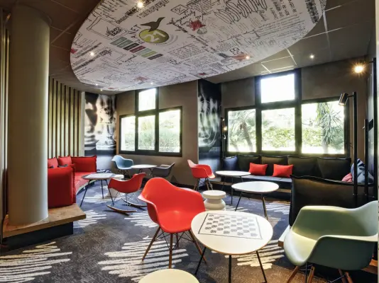 Ibis Hyères Centre - Lounge
