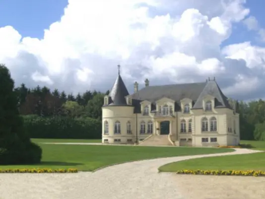 Château de Nizy Le Comte - 