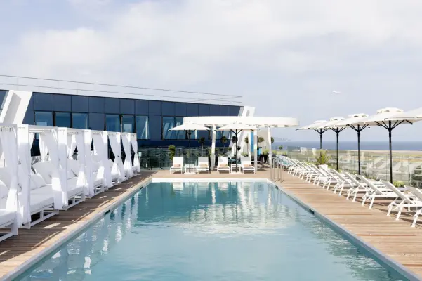 Sheraton Nice Airport - Rooftop piscine