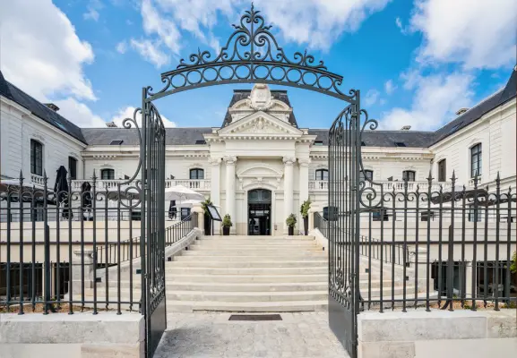 Best Western Premier Hôtel de la Cité Royale - Lieu de séminaire à Loches (37)