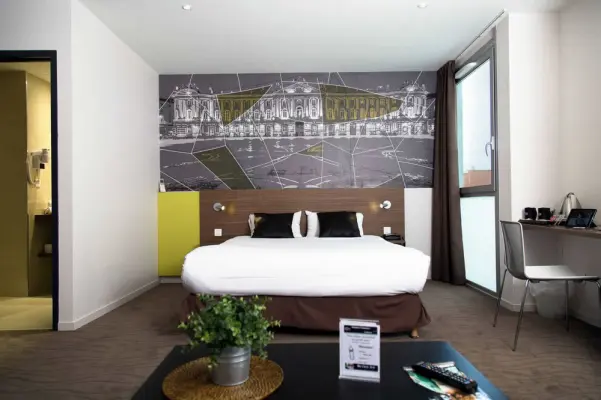 BRIT HOTEL Toulouse Colomiers - L'Esplanade - Suite