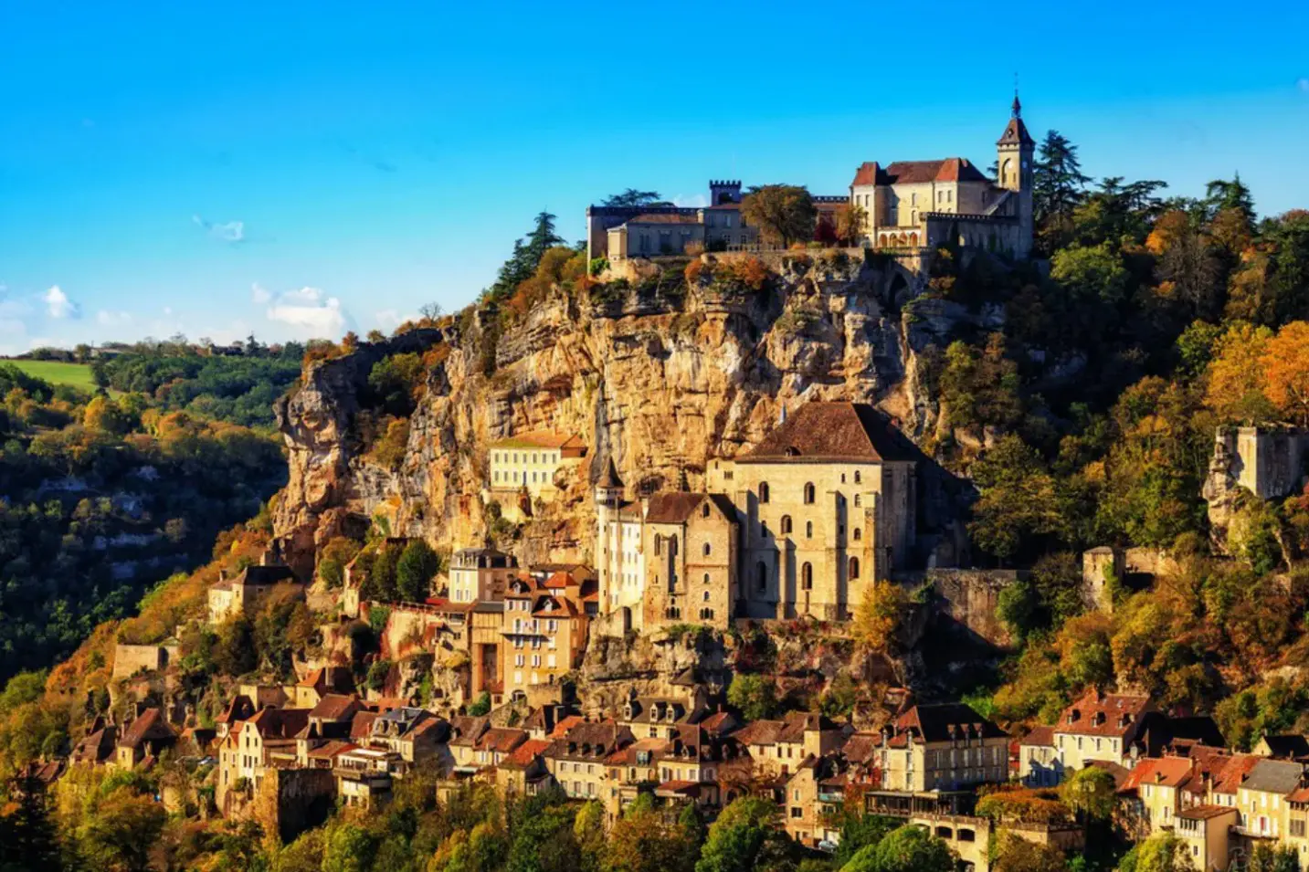 Tipo de lugar: Fincas / Posadas