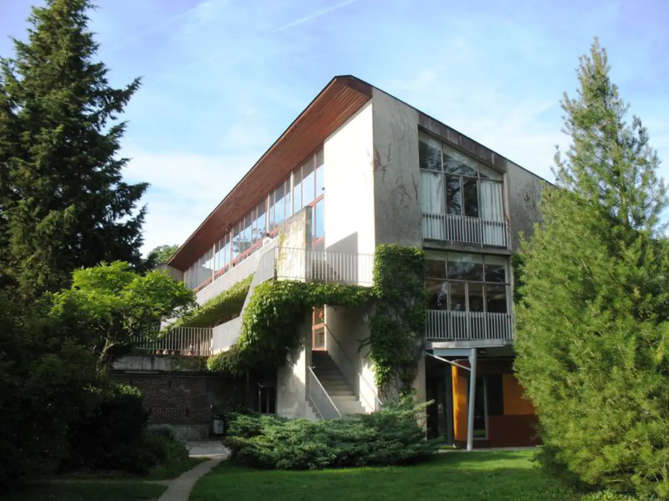 Centre International de Séjour Le Rocheton - La Rochette (Seine-et-Marne)