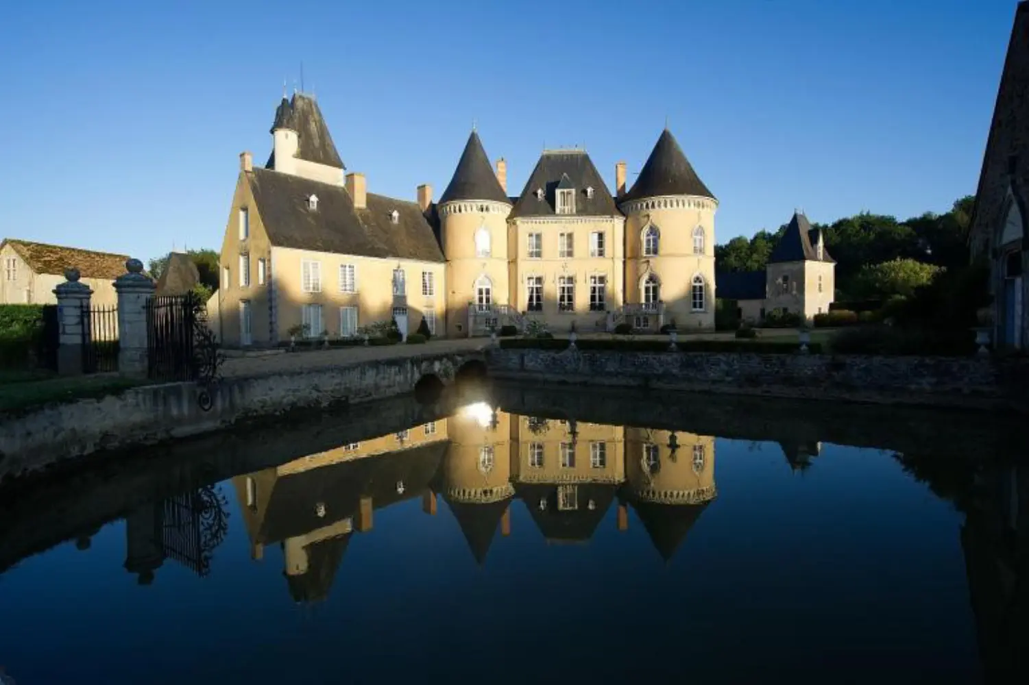 Château de Vaulogé - Fercé-sur-Sarthe (Sarthe)