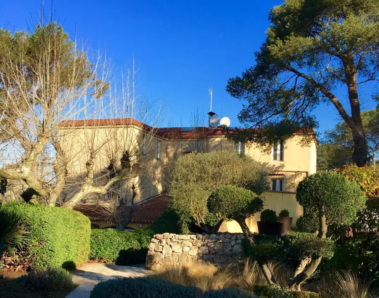 Victor Hôtel - Cabriès (Bouches-du-Rhône)