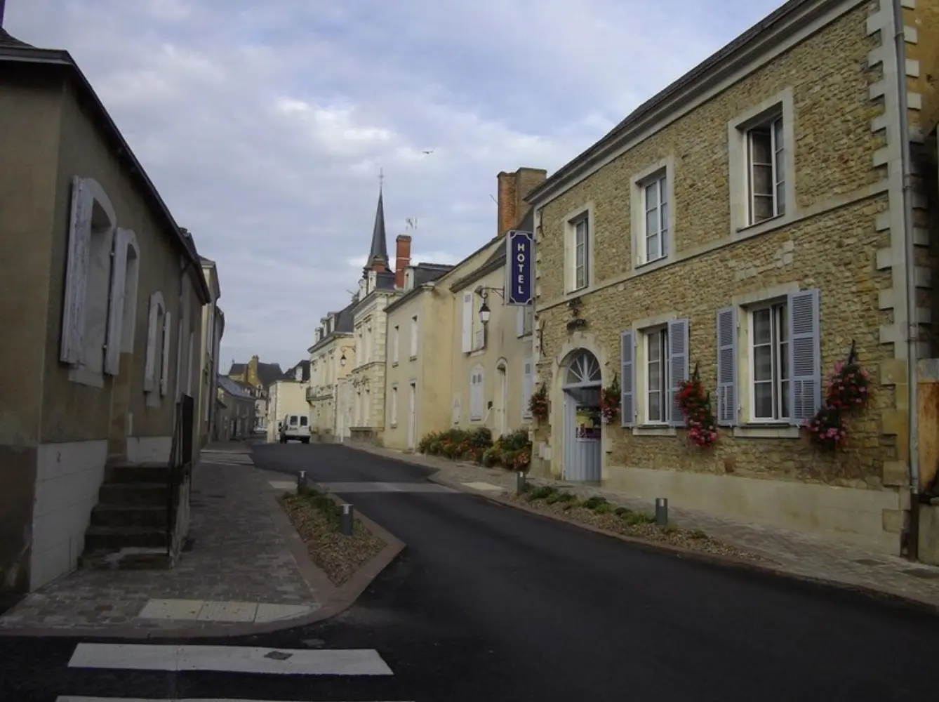 Hôtel Saint-François - Précigné (Sarthe)