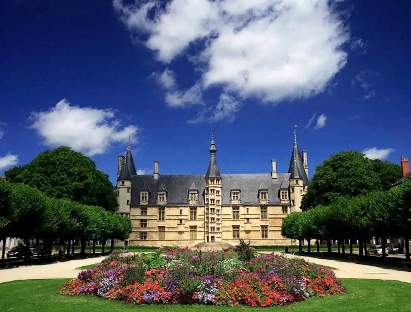 Palais Ducal - Nevers (Nièvre)