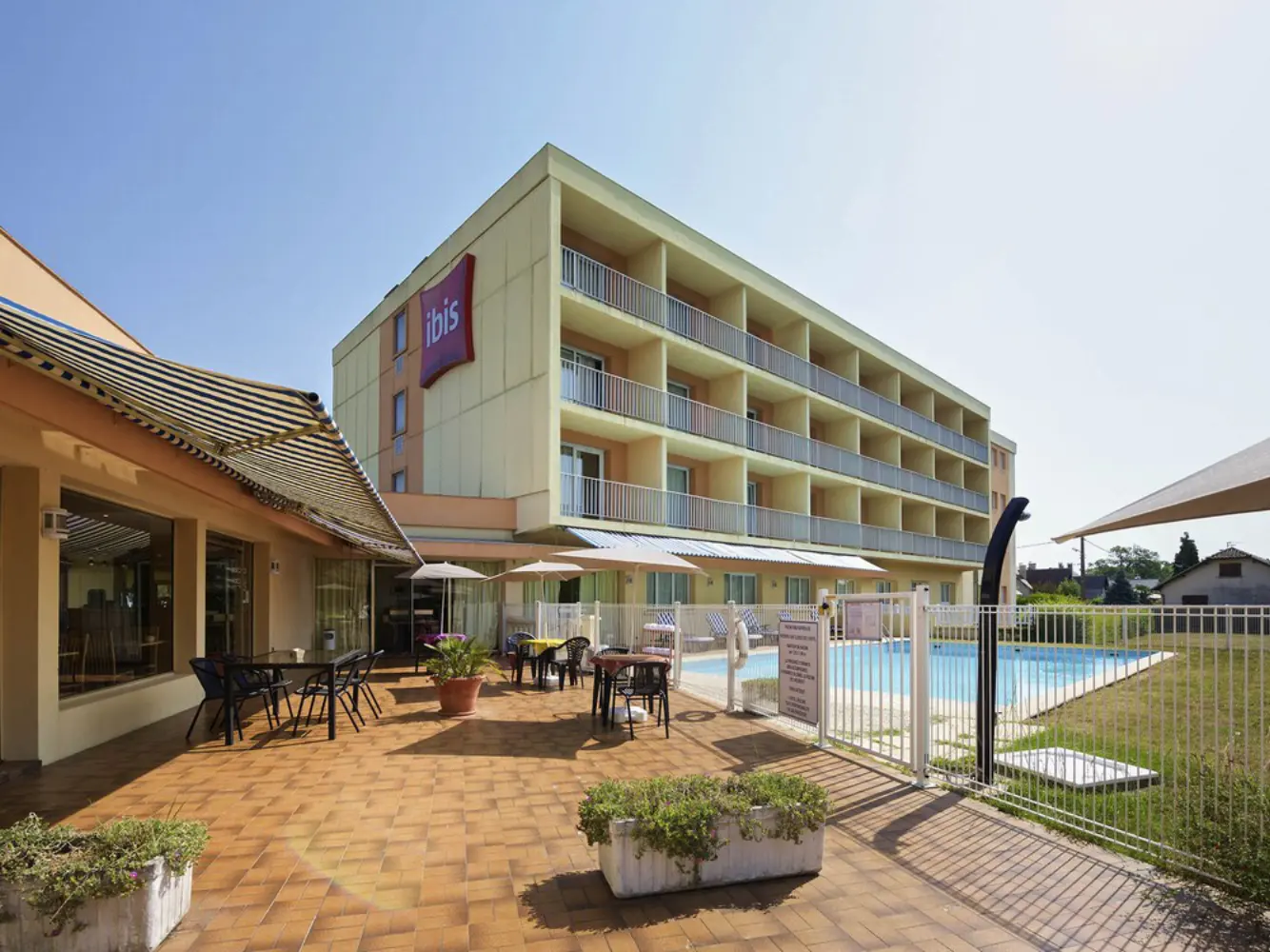 Ibis Tarbes Odos - Odos (Hautes-Pyrénées)