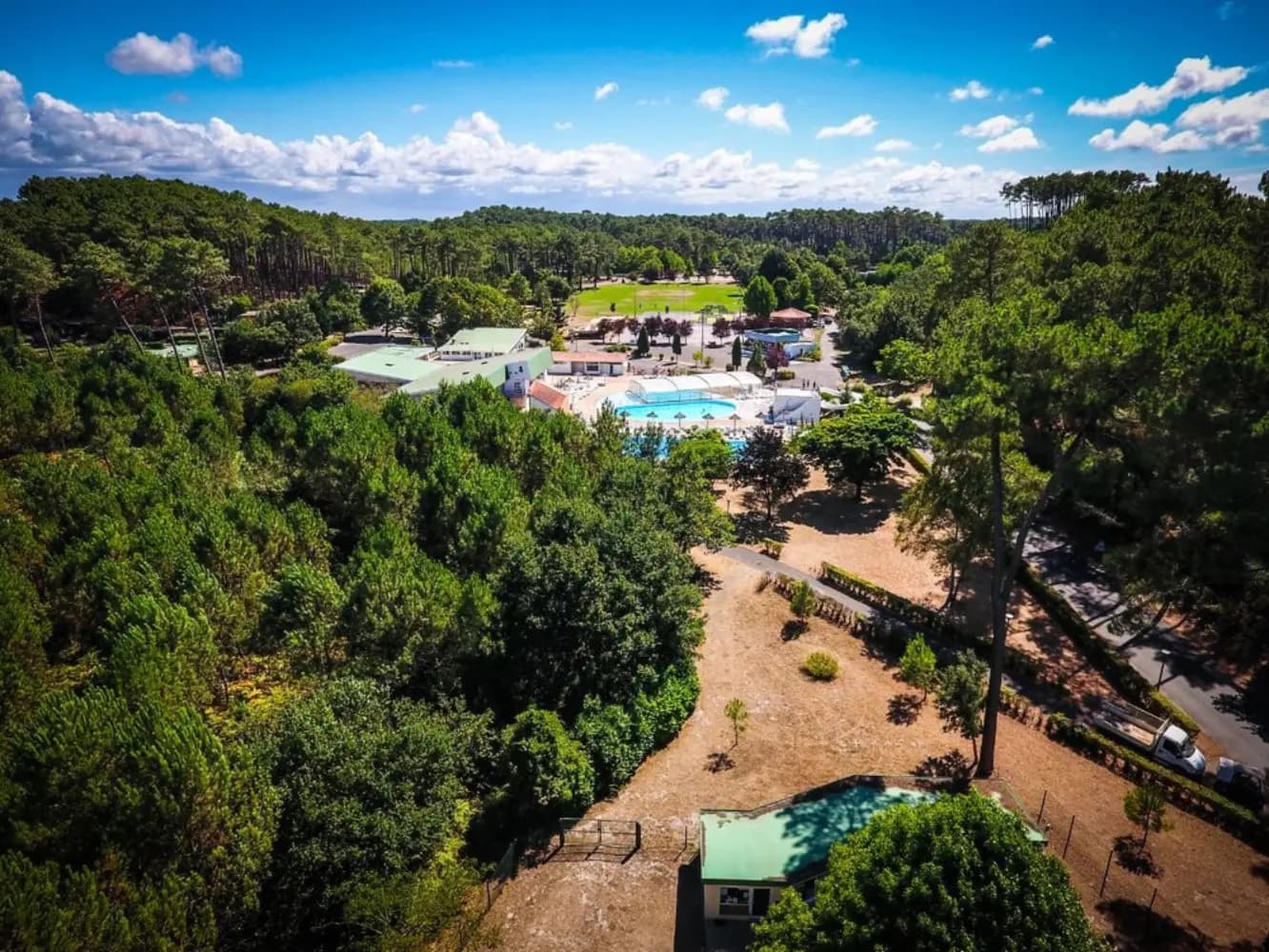 Les Villages sous les Pins - Léon (Landes)
