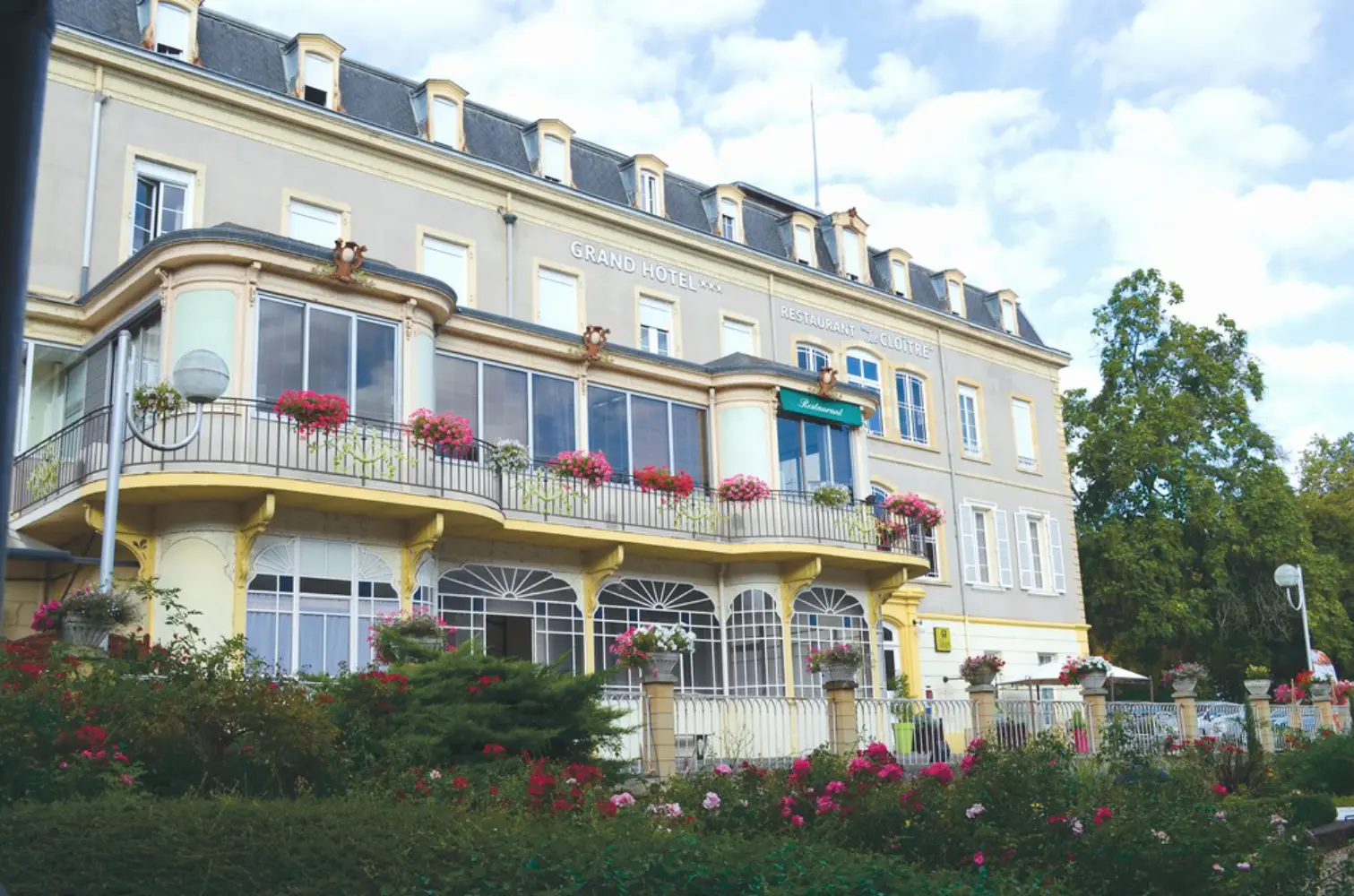 Grand Hôtel Thermal Bourbon-Lancy - Bourbon-Lancy (Saône-et-Loire)