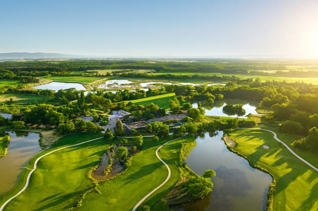 Initiation au golf - Monthieux (01)