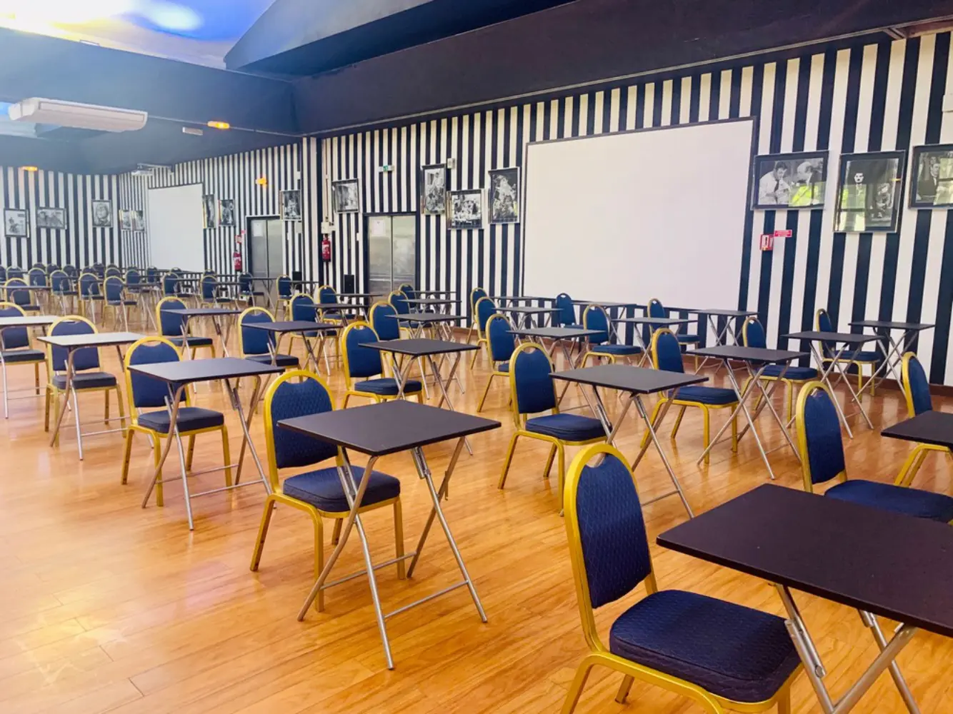 Grand Hôtel de Nîmes - Nîmes (Gard)