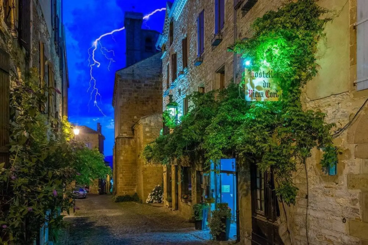 Hostellerie du Vieux Cordes - Cordes-sur-Ciel (Tarn)
